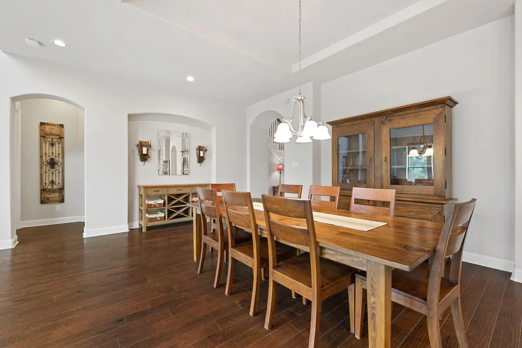 219 Great Cannon Lane Austin TX 78738