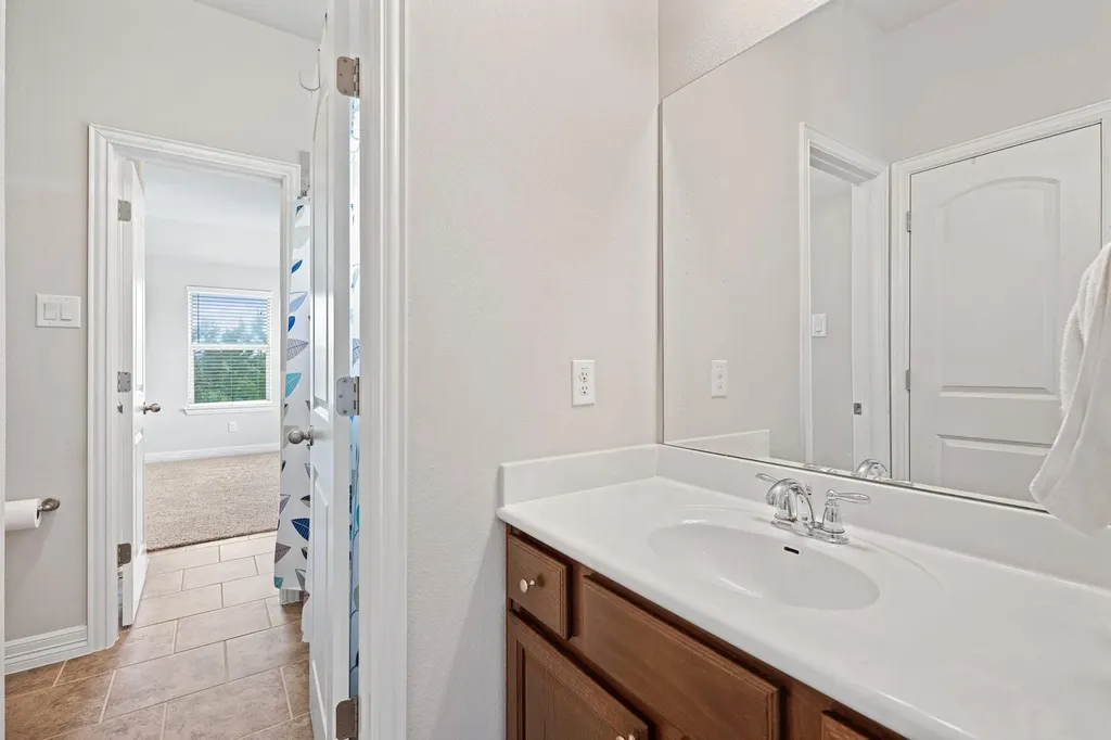 219 Great Cannon Lane Austin TX 78738