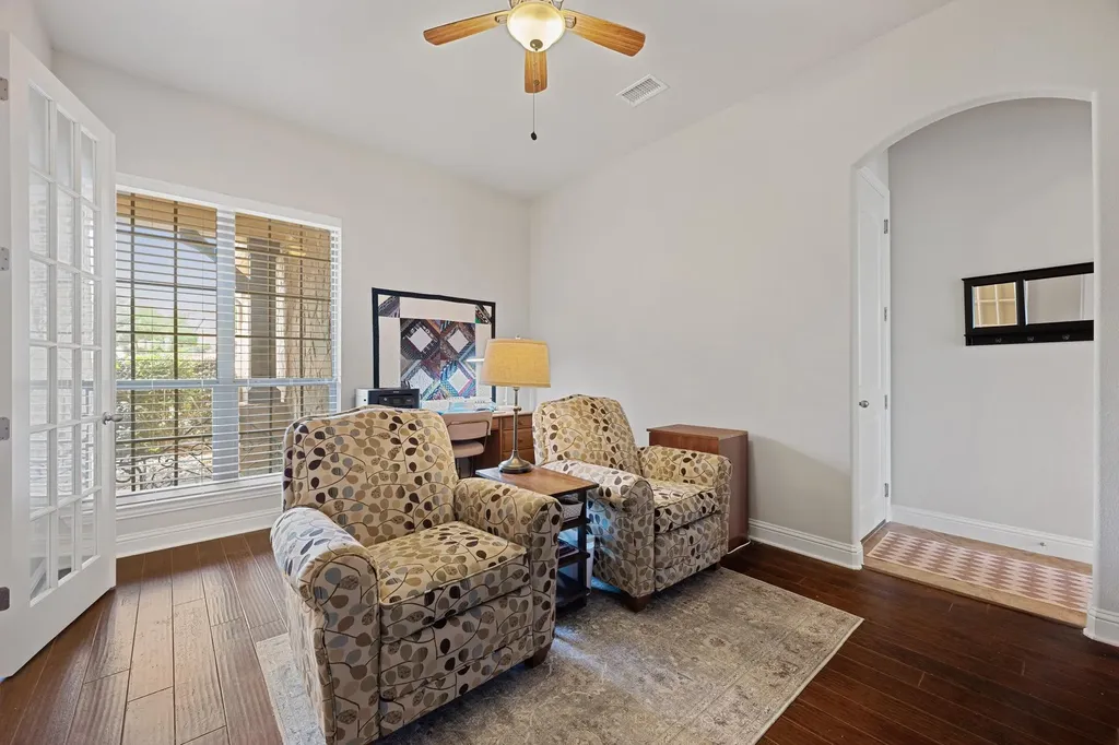 219 Great Cannon Lane Austin TX 78738