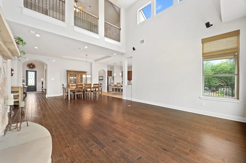 219 Great Cannon Lane Austin TX 78738