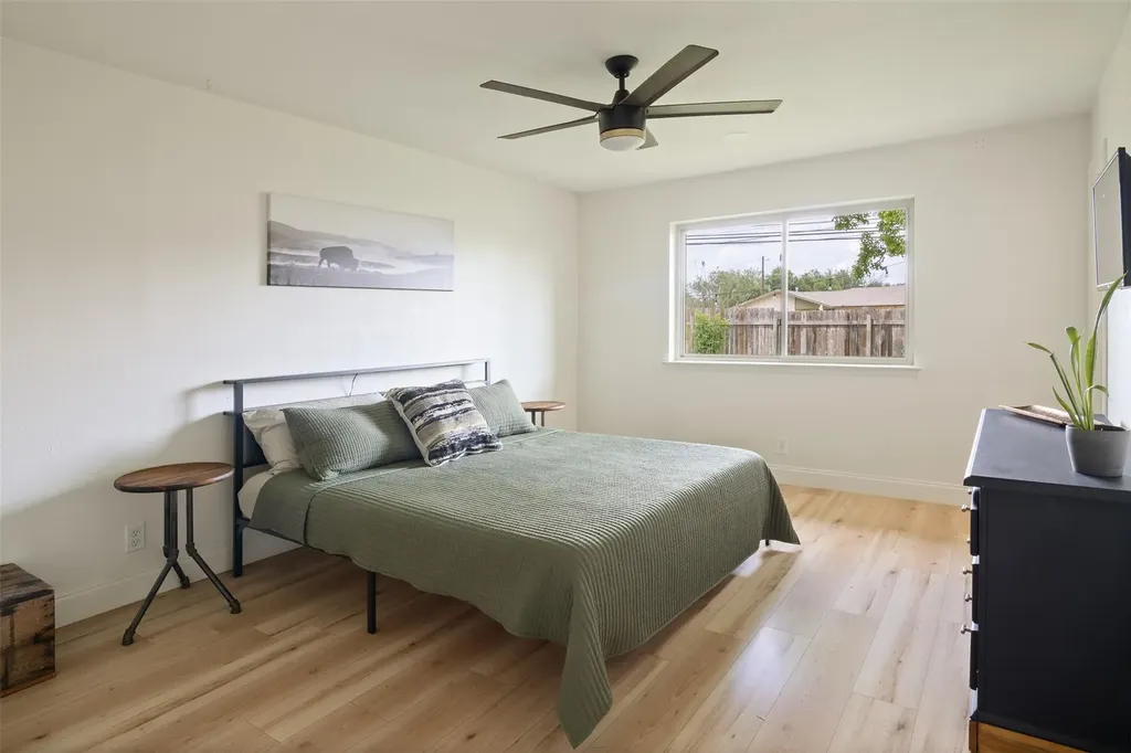 304 Skyloop Drive Austin TX 78745