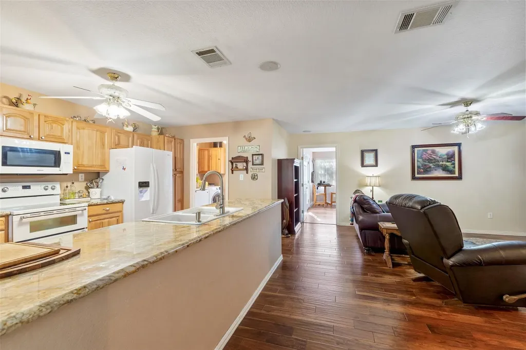 399 Upper Elgin River Road Elgin TX 78621