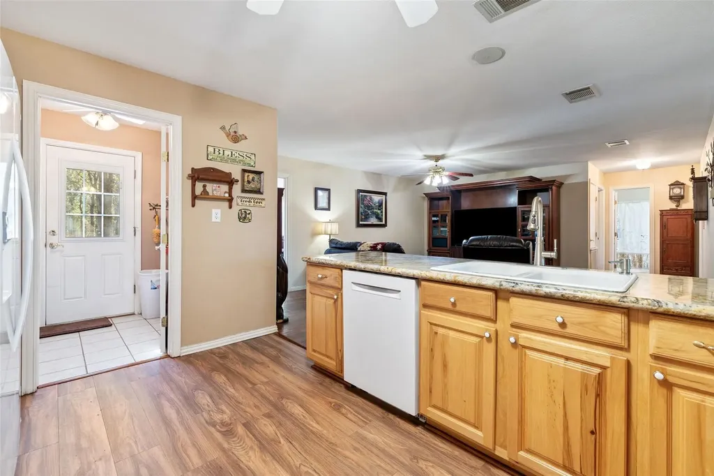 399 Upper Elgin River Road Elgin TX 78621