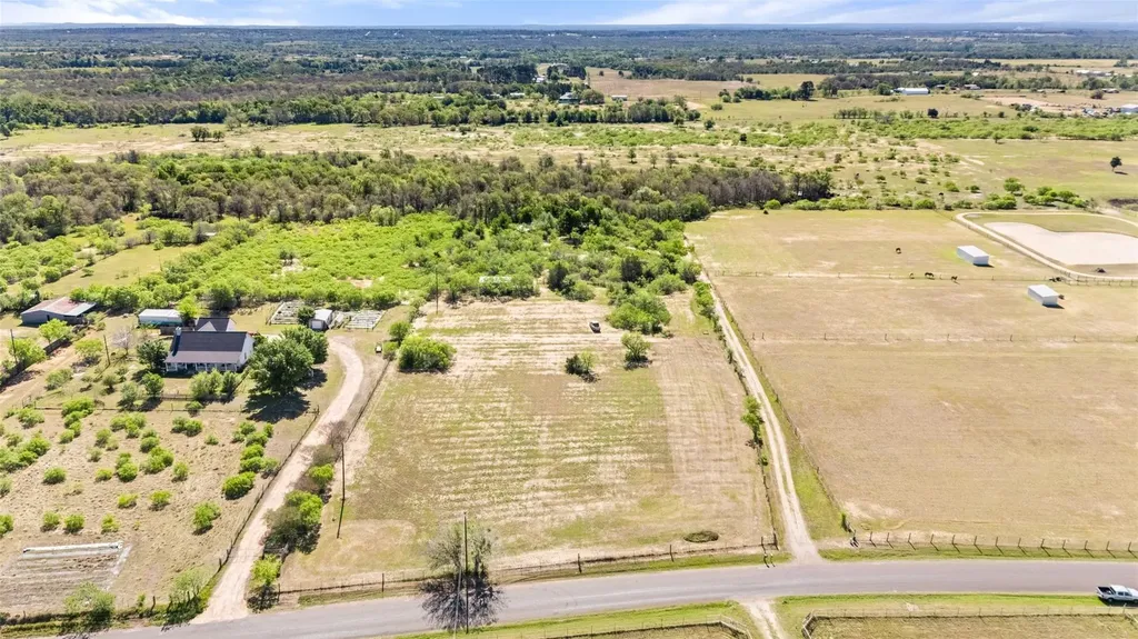 399 Upper Elgin River Road Elgin TX 78621