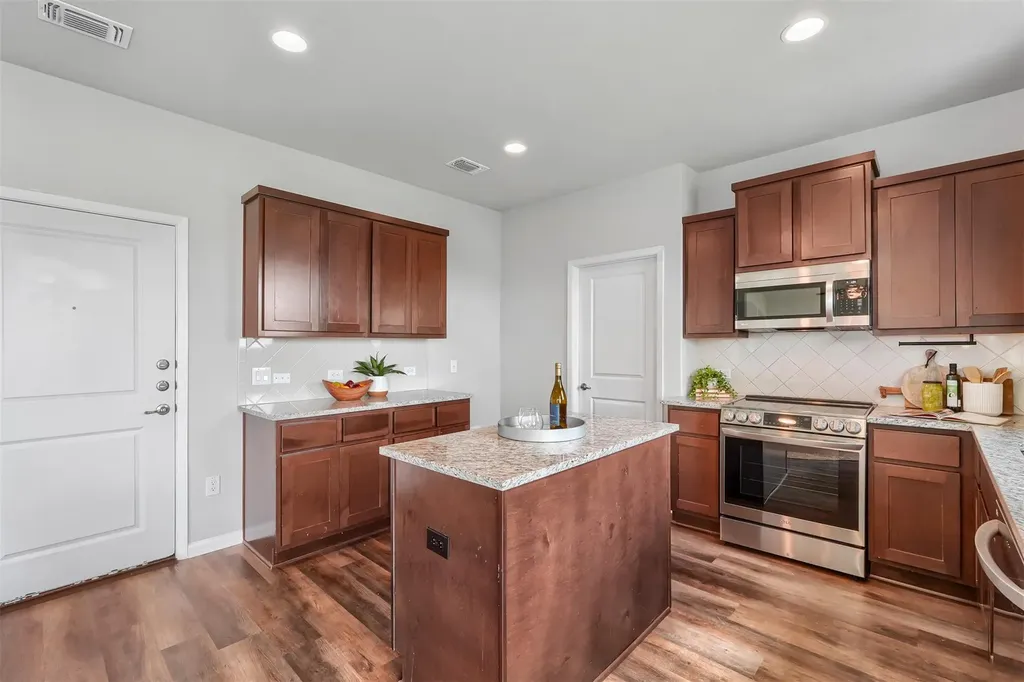 9816 Eloquence Drive Manor TX 78653