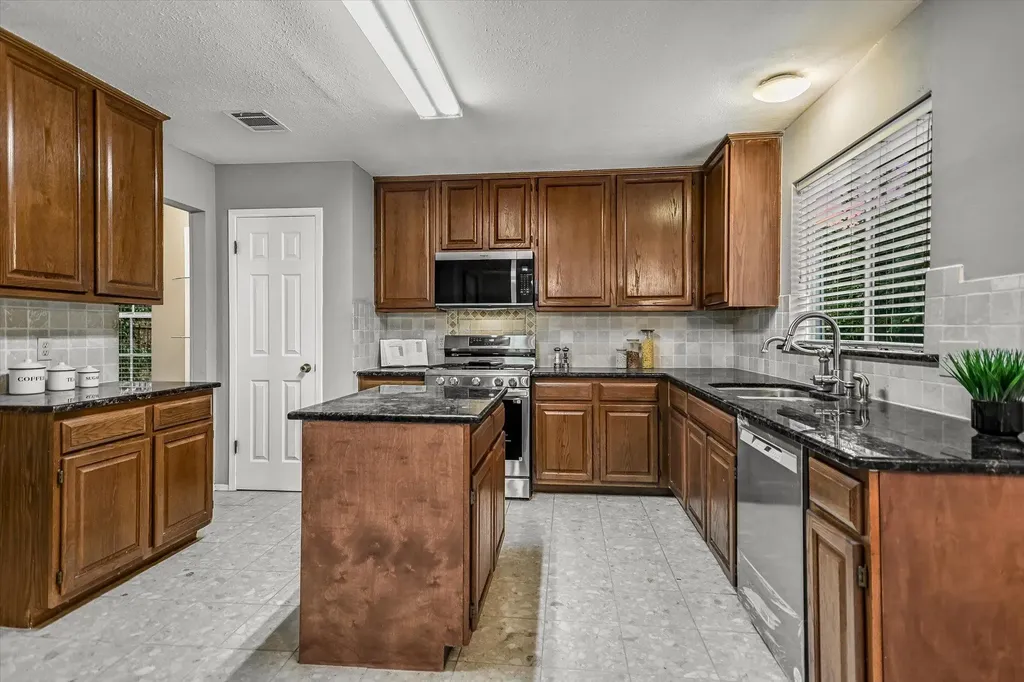 16902 Tomcat Drive Round Rock TX 78681