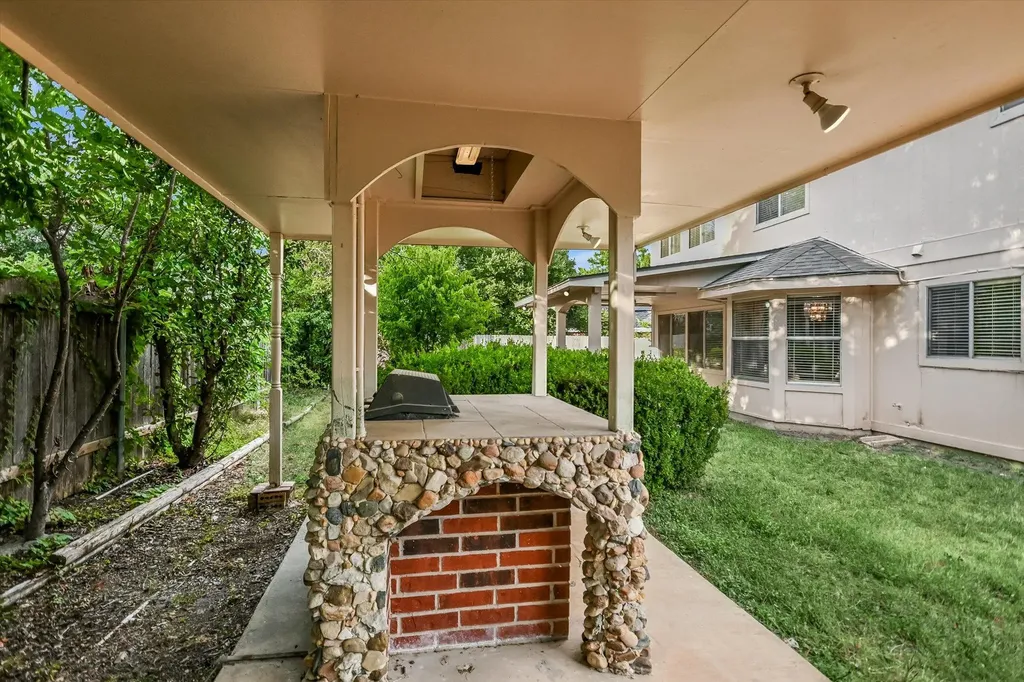 16902 Tomcat Drive Round Rock TX 78681