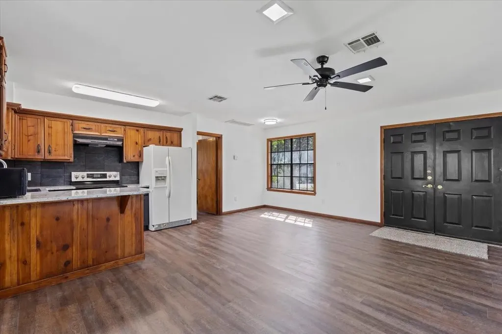 502 Gracelane Lane Austin TX 78746