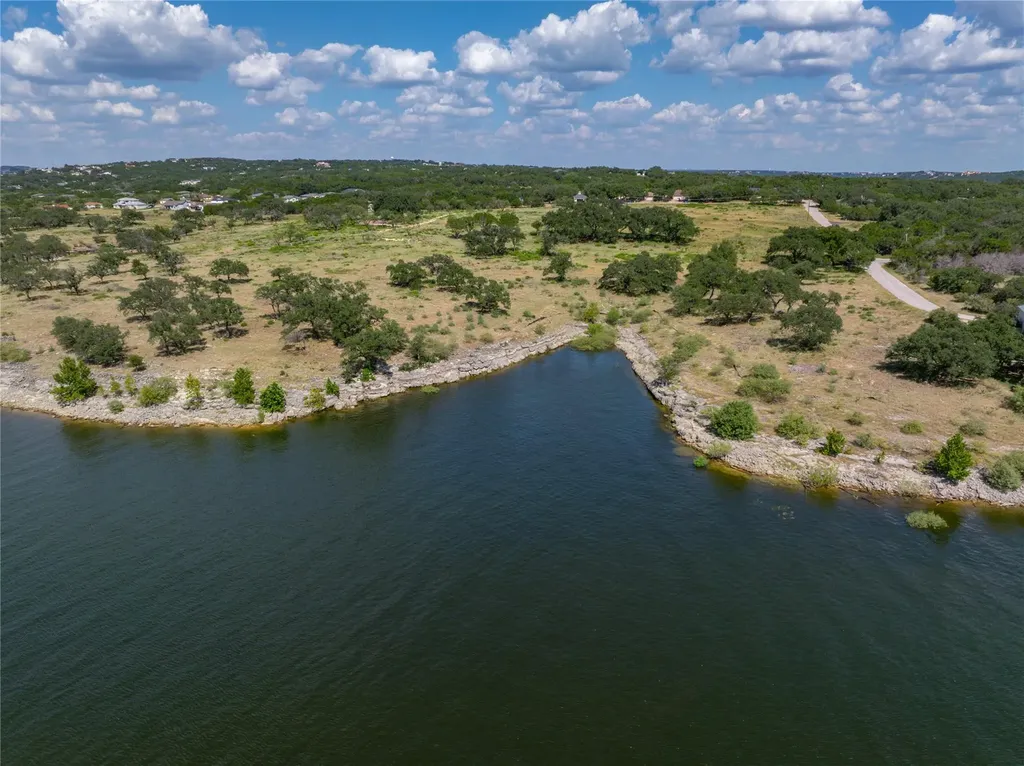 1900 Patriot Drive Lago Vista TX 78645