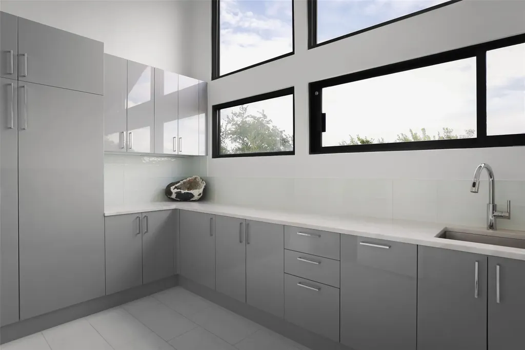 3304 Barton Creek Boulevard Austin TX 78735