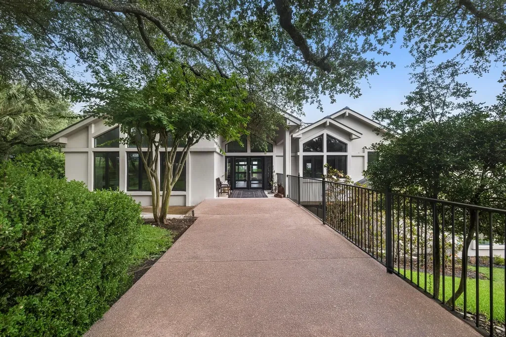 3304 Barton Creek Boulevard Austin TX 78735