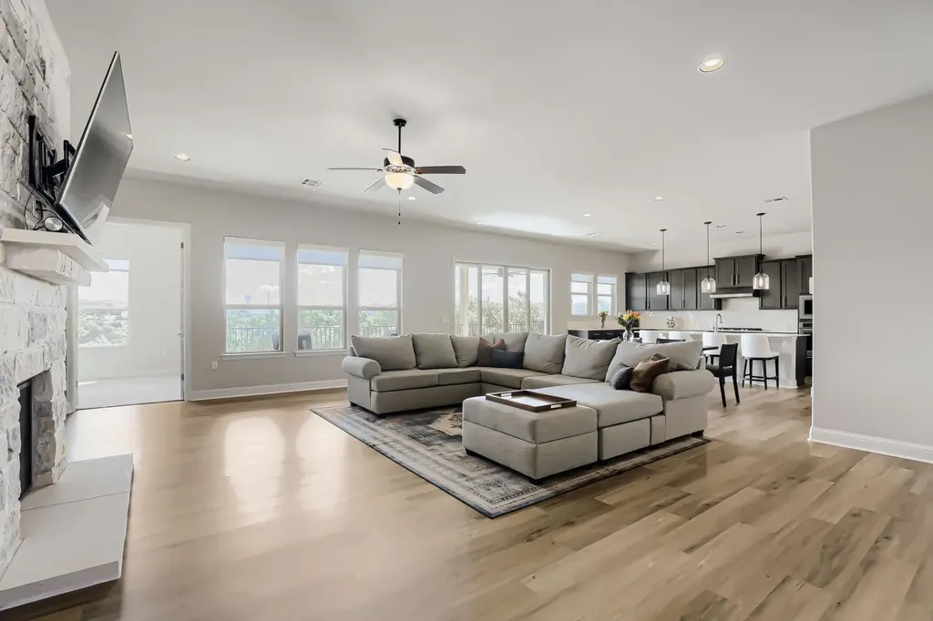 2429 Costa Del Sol Drive Leander TX 78641
