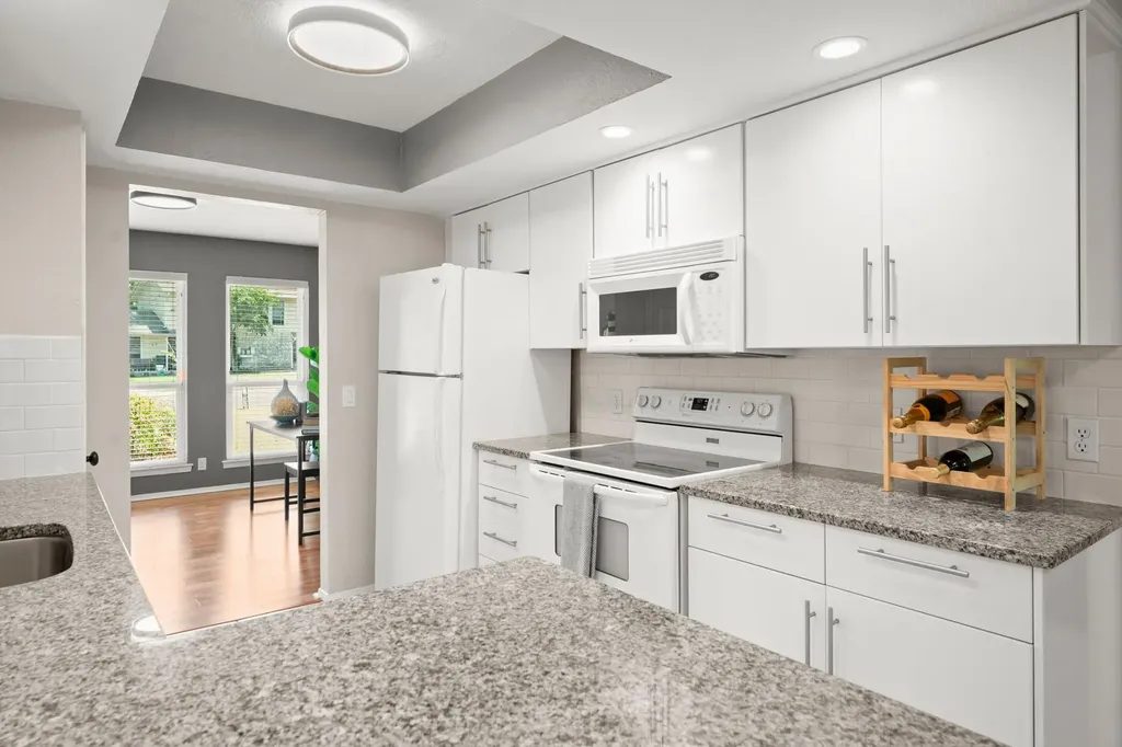 8914 Sparkling Creek Drive Austin TX 78729