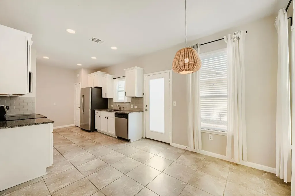 18400 Cumberland Gap Street Pflugerville TX 78660