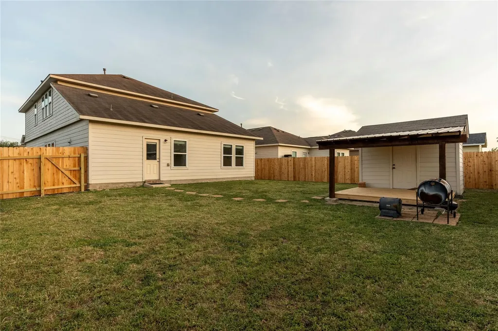 5000 Lexington Meadow Lane Del Valle TX 78617