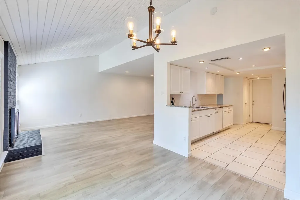 1701 Coronado Hills Drive Austin TX 78752