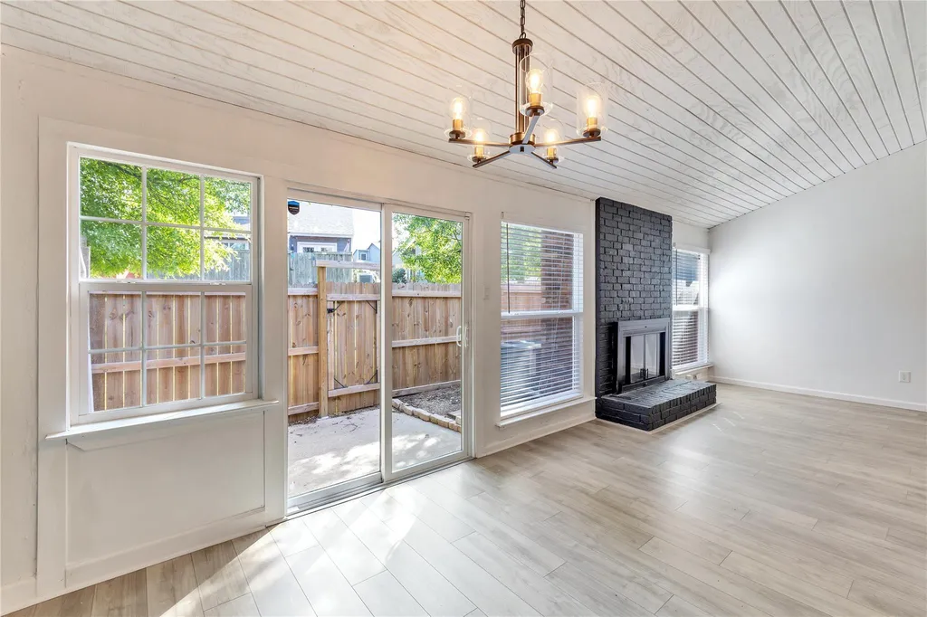 1701 Coronado Hills Drive Austin TX 78752