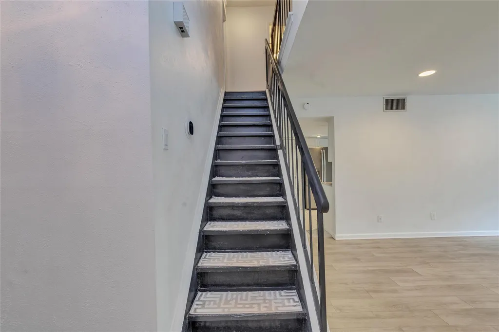 1701 Coronado Hills Drive Austin TX 78752