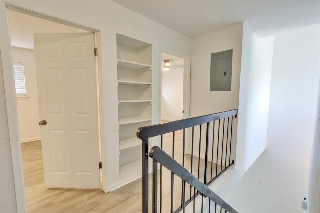 1701 Coronado Hills Drive Austin TX 78752