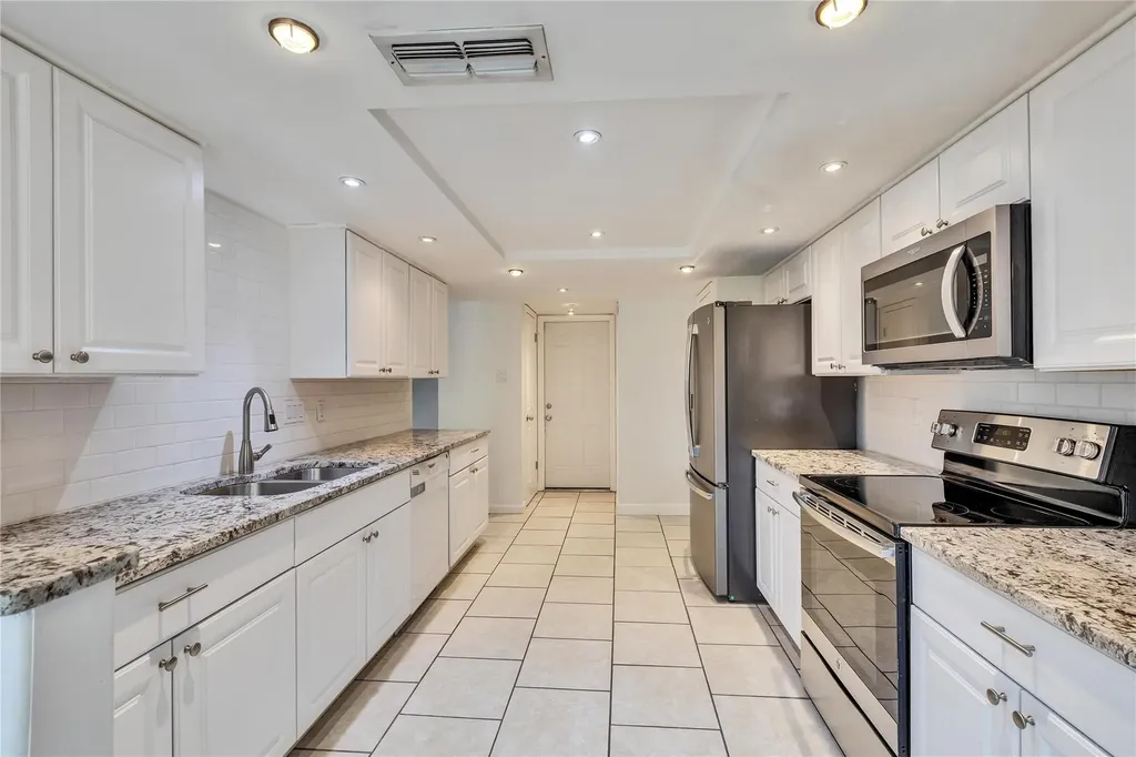 1701 Coronado Hills Drive Austin TX 78752