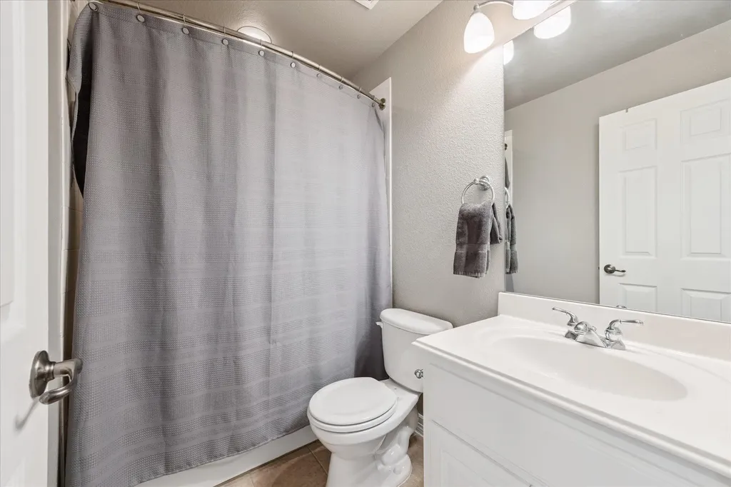 1804 Val Verde Drive Austin TX 78732