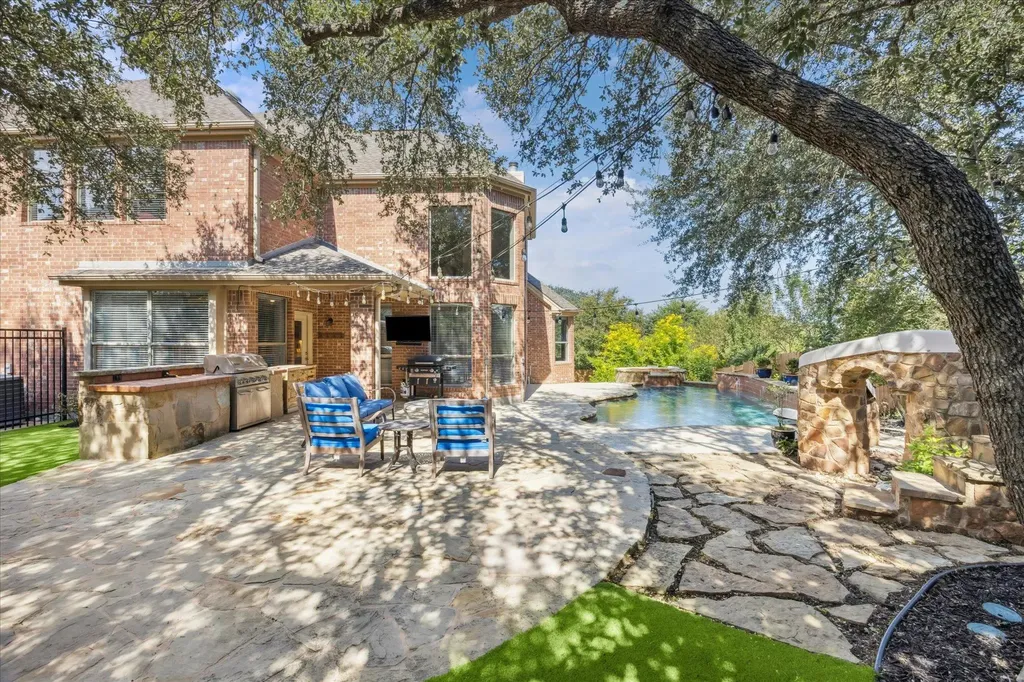 1804 Val Verde Drive Austin TX 78732