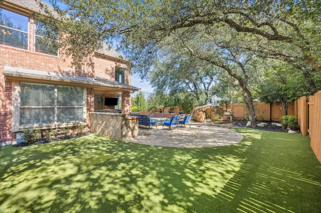 1804 Val Verde Drive Austin TX 78732