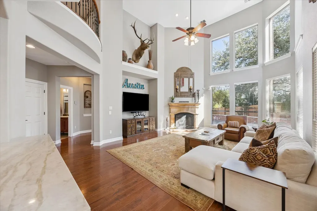 1804 Val Verde Drive Austin TX 78732