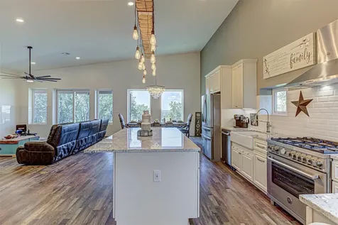 119 Miller Creek Bluff Briggs TX 78608