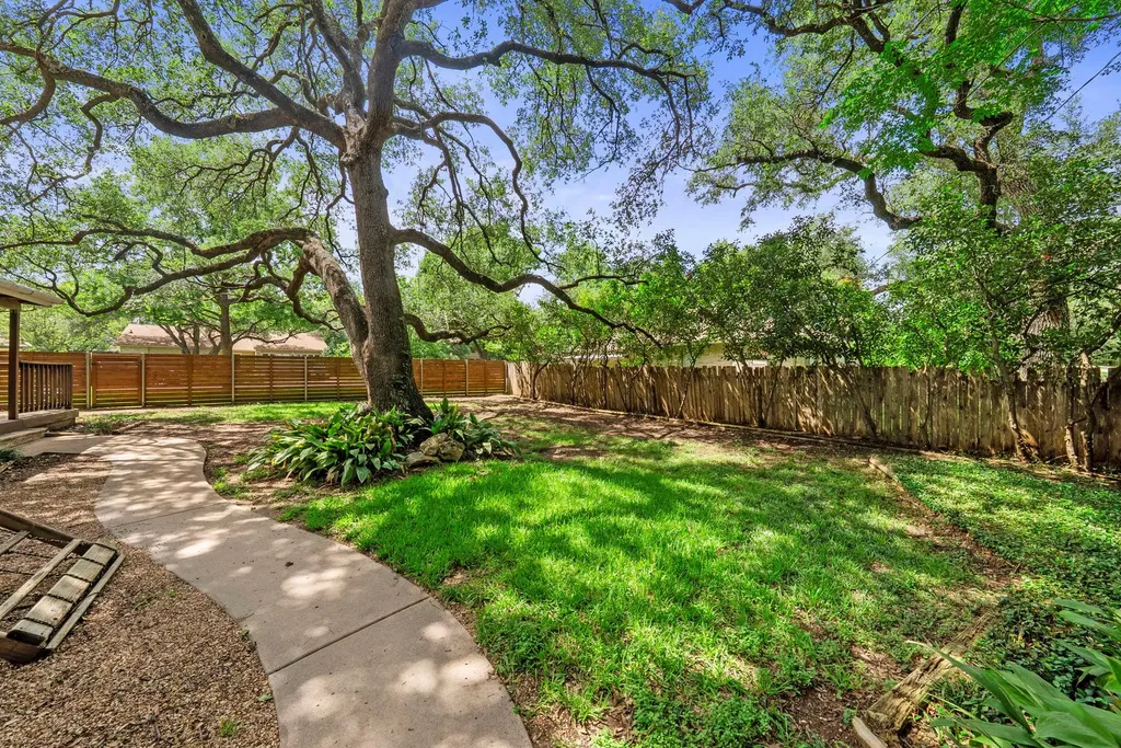 11405 Pyreneese Drive Austin TX 78759