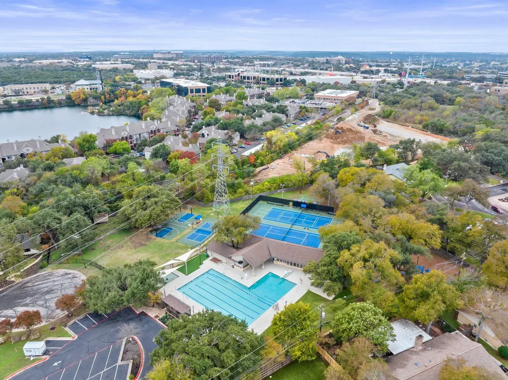 11405 Pyreneese Drive Austin TX 78759