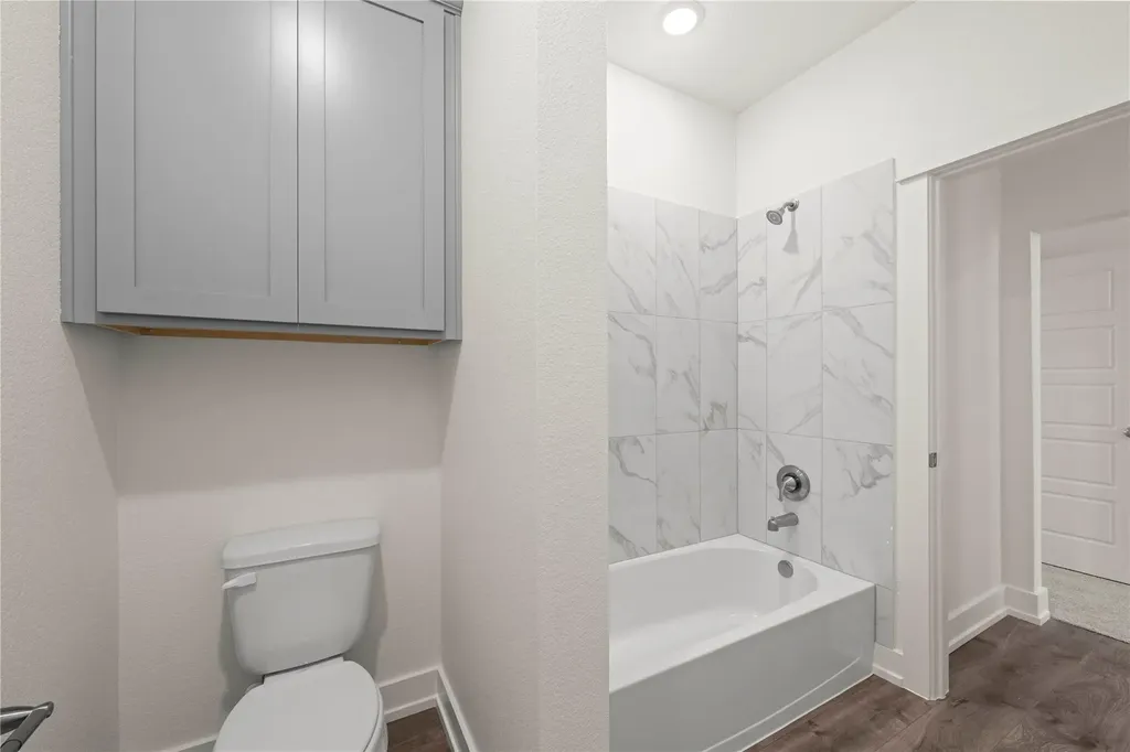 564 Gus Loop Georgetown TX 78626