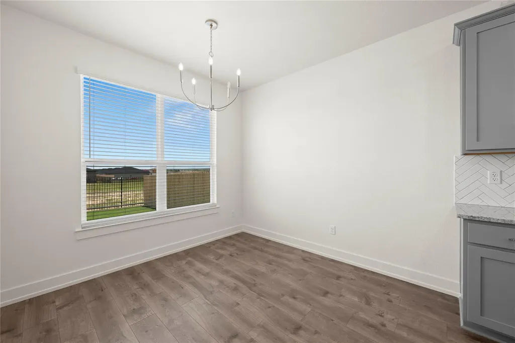 564 Gus Loop Georgetown TX 78626