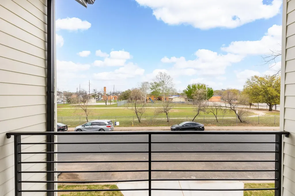 408 Linden Austin TX 78702