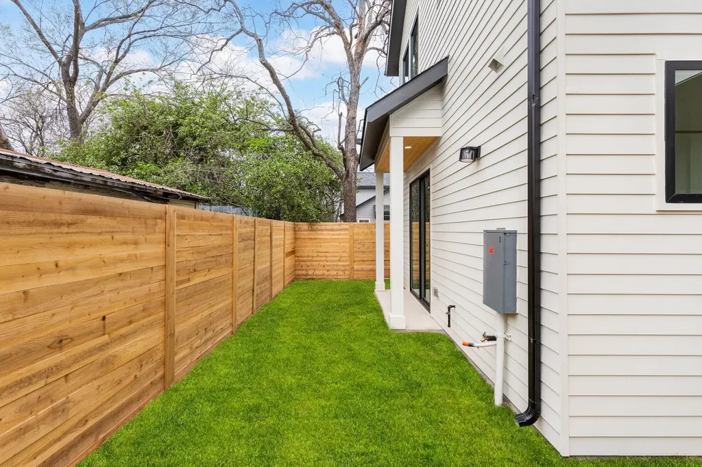 408 Linden Austin TX 78702