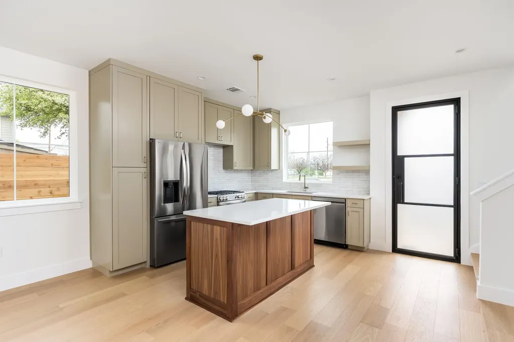 408 Linden Austin TX 78702