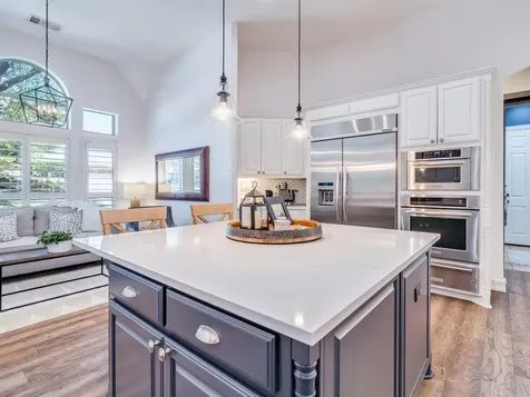12212 Azure Shores Court Austin TX 78732