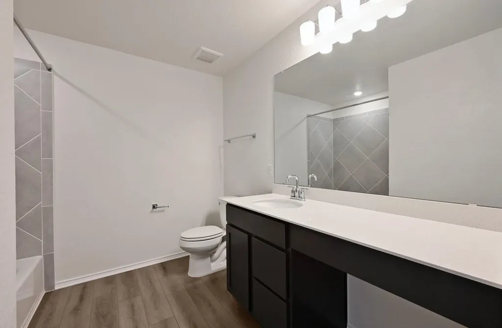 13233 Kincane Drive Del Valle TX 78617