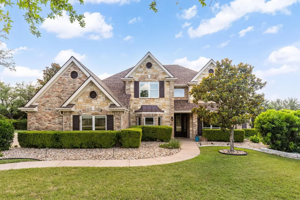 2906 Padina Drive Austin TX 78733