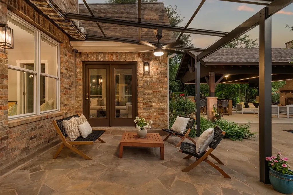 2906 Padina Drive Austin TX 78733