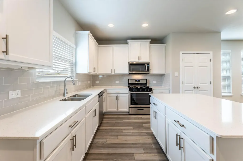 12008 Tolson Drive Manor TX 78653