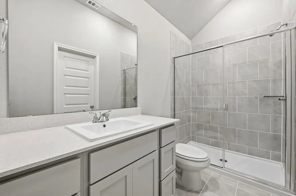 332 Bendecido Loop Elgin TX 78621