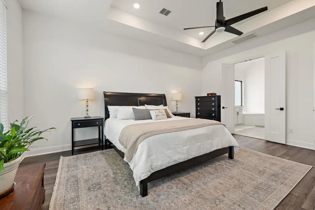 181 Constitution Way Kyle TX 78640