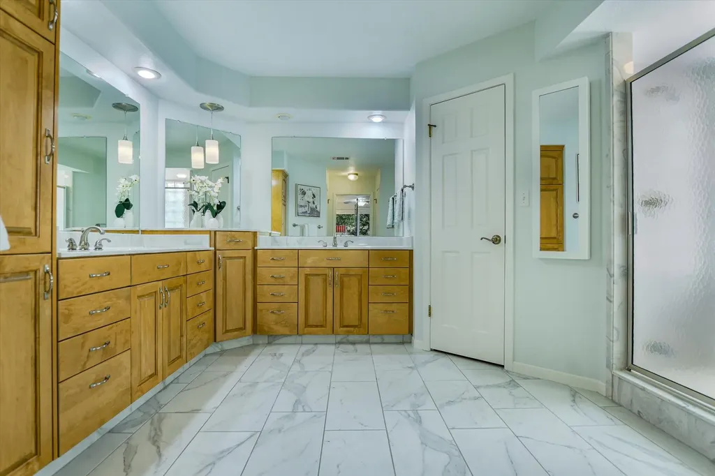 48 Cypress Point Wimberley TX 78676
