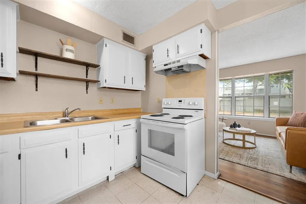 1817 W 36th Street Austin TX 78731