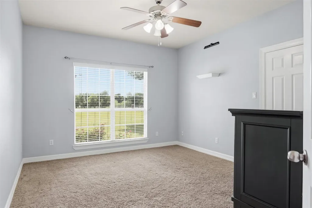 339 County Road 368 Taylor TX 76574