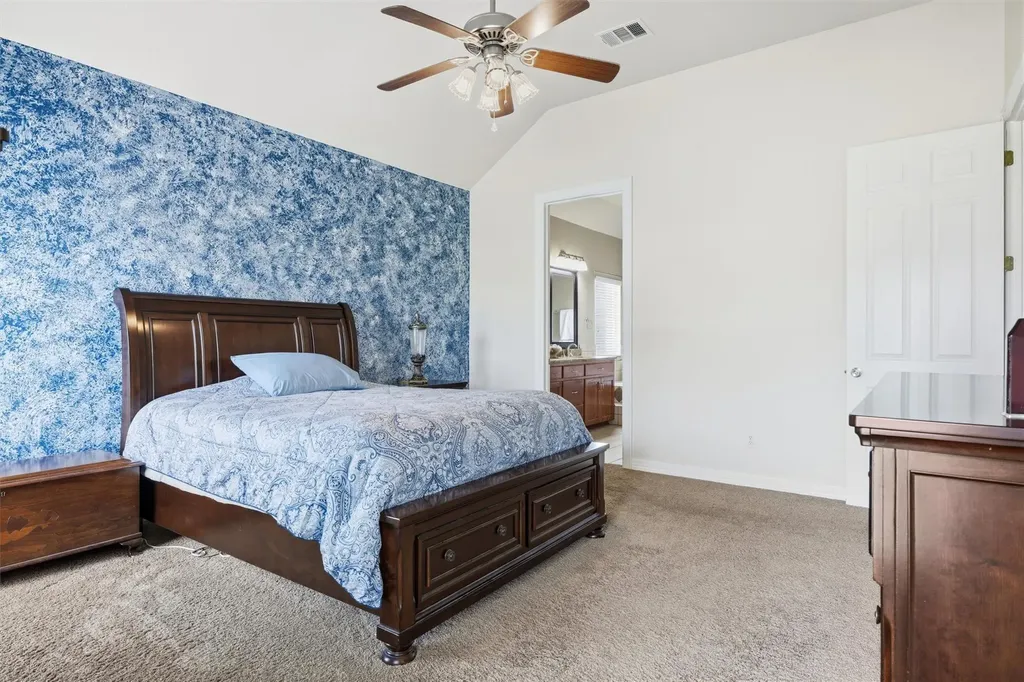339 County Road 368 Taylor TX 76574