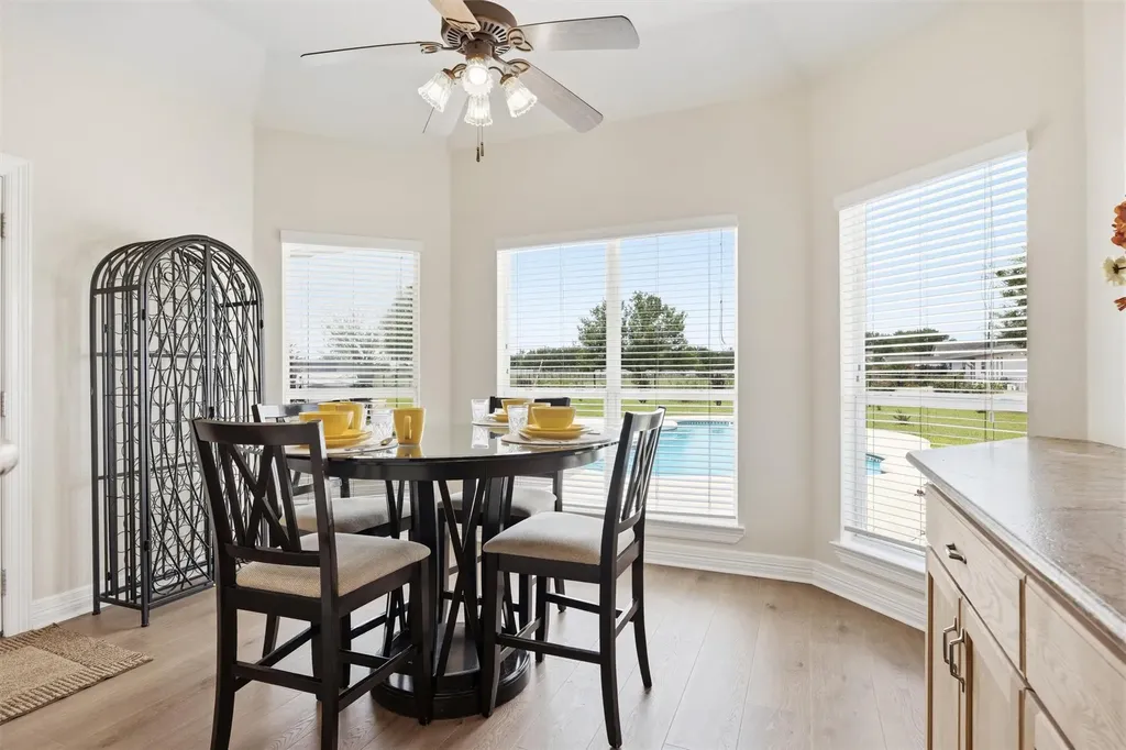 339 County Road 368 Taylor TX 76574