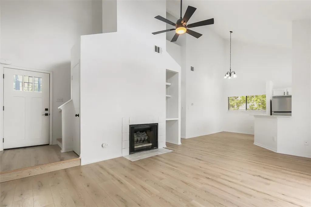 923 E 41st Street Austin TX 78751