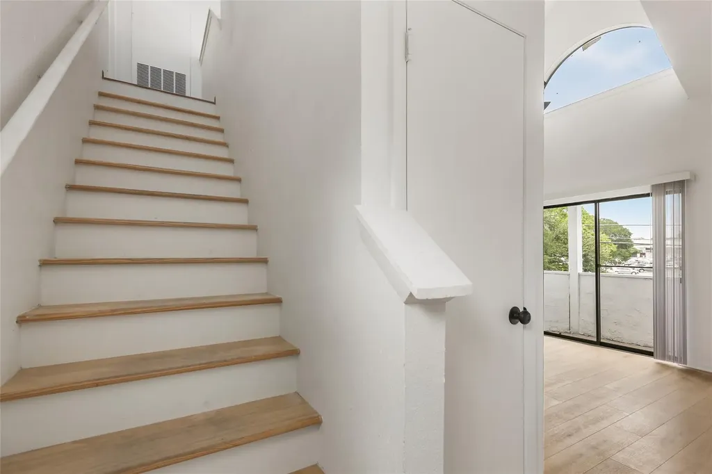 923 E 41st Street Austin TX 78751